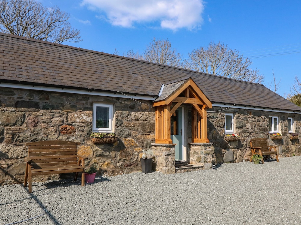 Cottage photo 2
