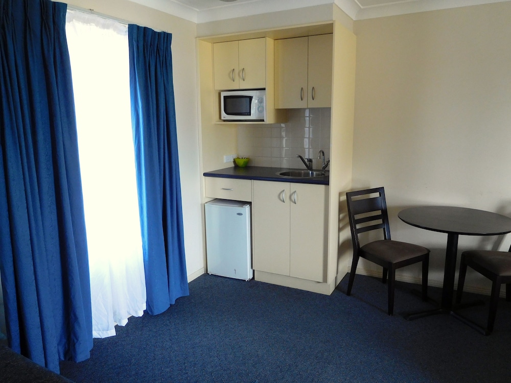 Two Bedroom Family Suite photo 3