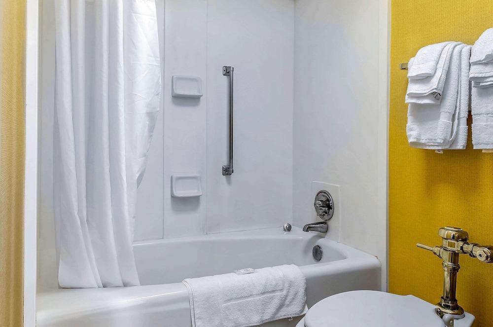 Room, Non Smoking (2 person Sofa bed) photo 2