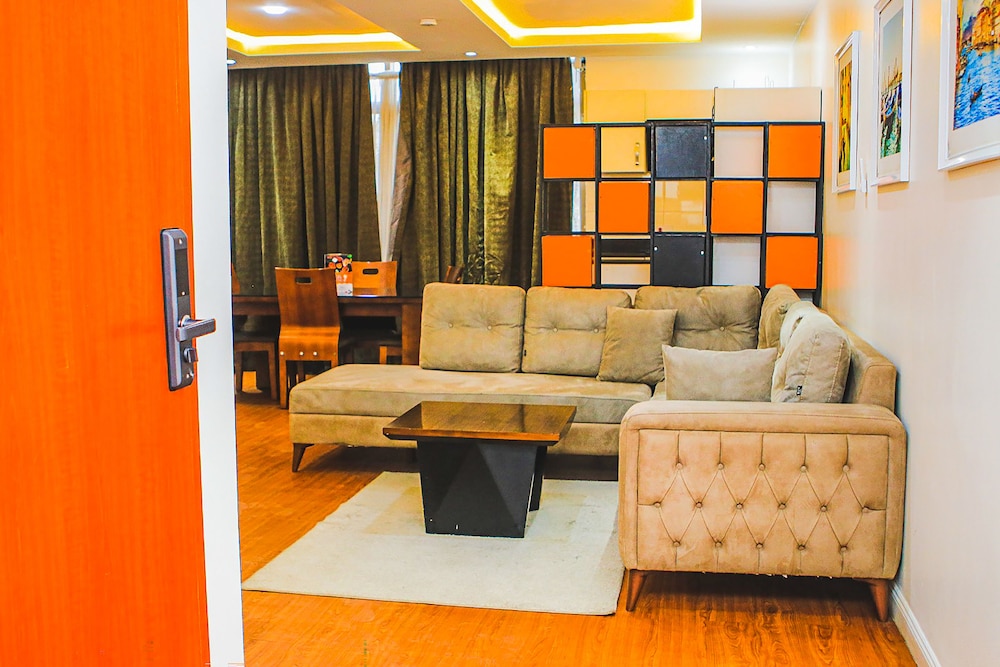 Executive Suite photo 1