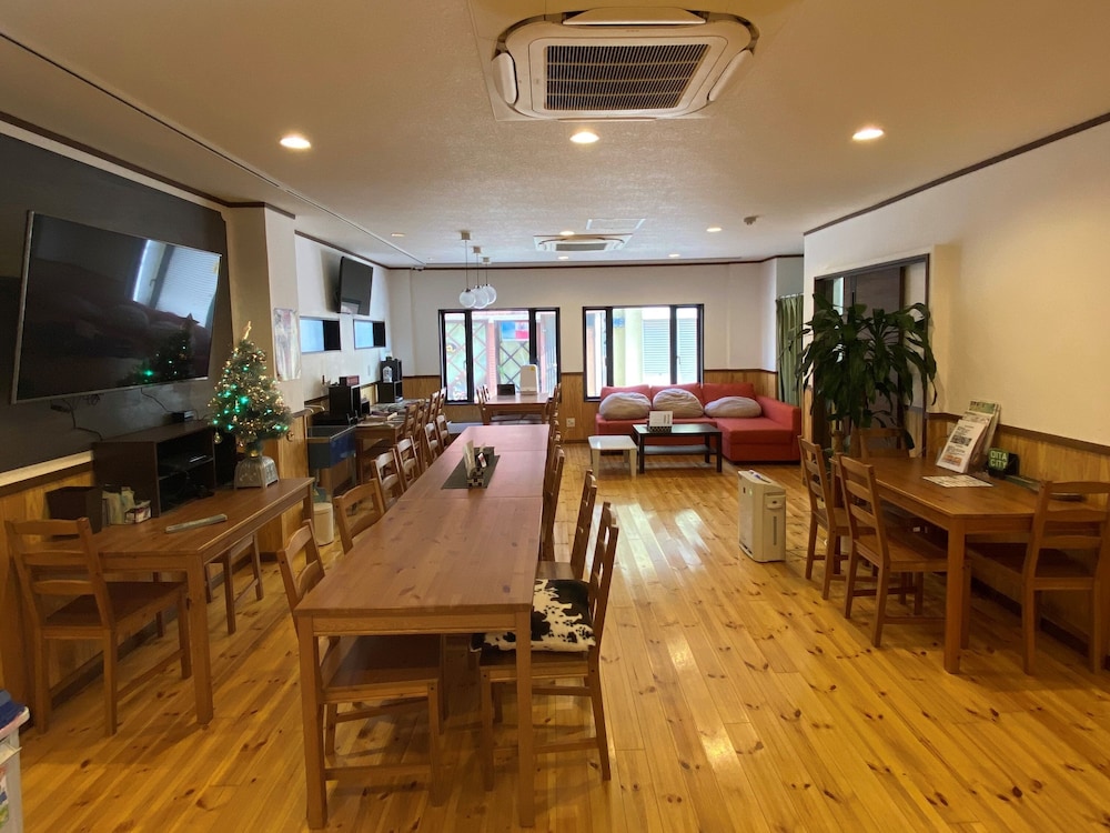 Large Japanese Style Room for Max 10 Guests photo 3