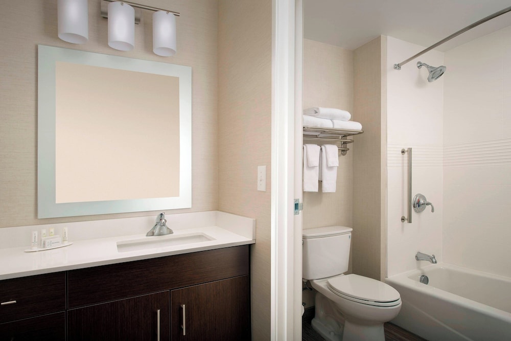 TownePlace Suites by Marriott Alexandria Fort Belvoir, Photo 6