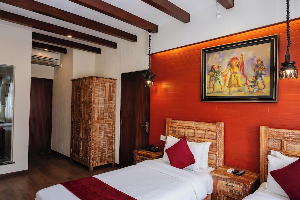 Deluxe Twin Room, City View