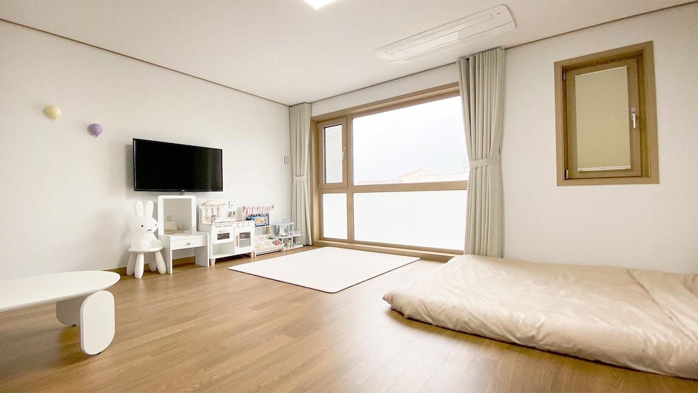 Basic Room, 1 Bedroom (C07(Kidsroom)) - Photo 10