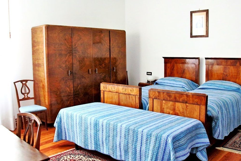 Room photo 1