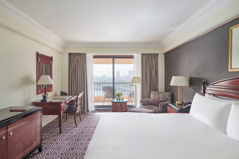 Classic Room, 1 King Bed, Accessible, Club Lounge Access (Nile View) - Photo 3