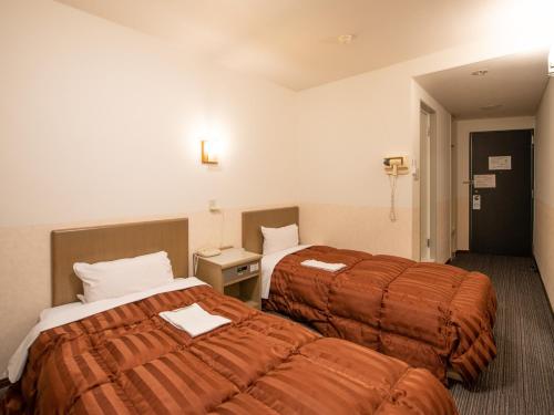 Economy Twin Room - Non-Smoking photo 3