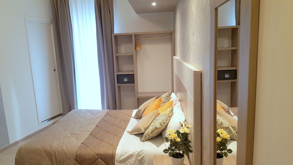 Deluxe Room, Kitchenette (balcony)