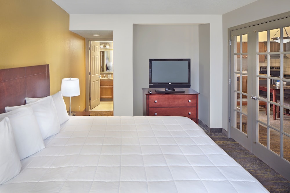 Suite, Multiple Beds photo 3