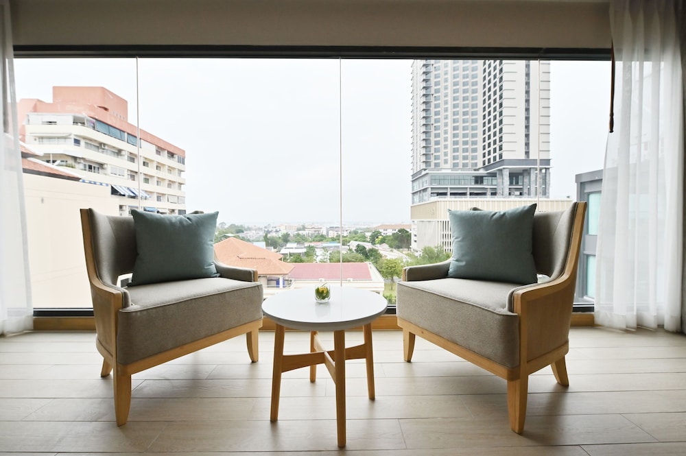 Royal Suite - Photo 22