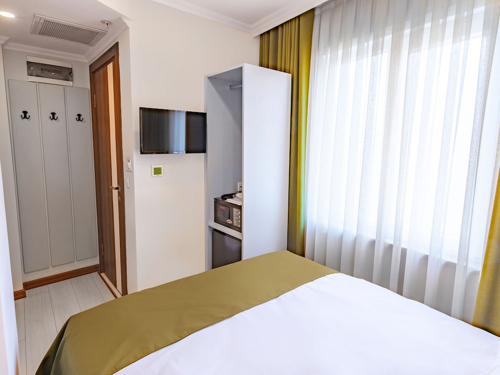 Economy Room photo 1