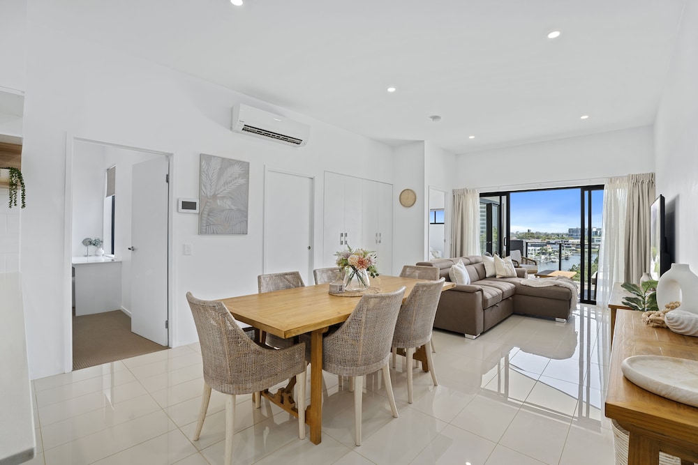 Premium Apartment photo 1