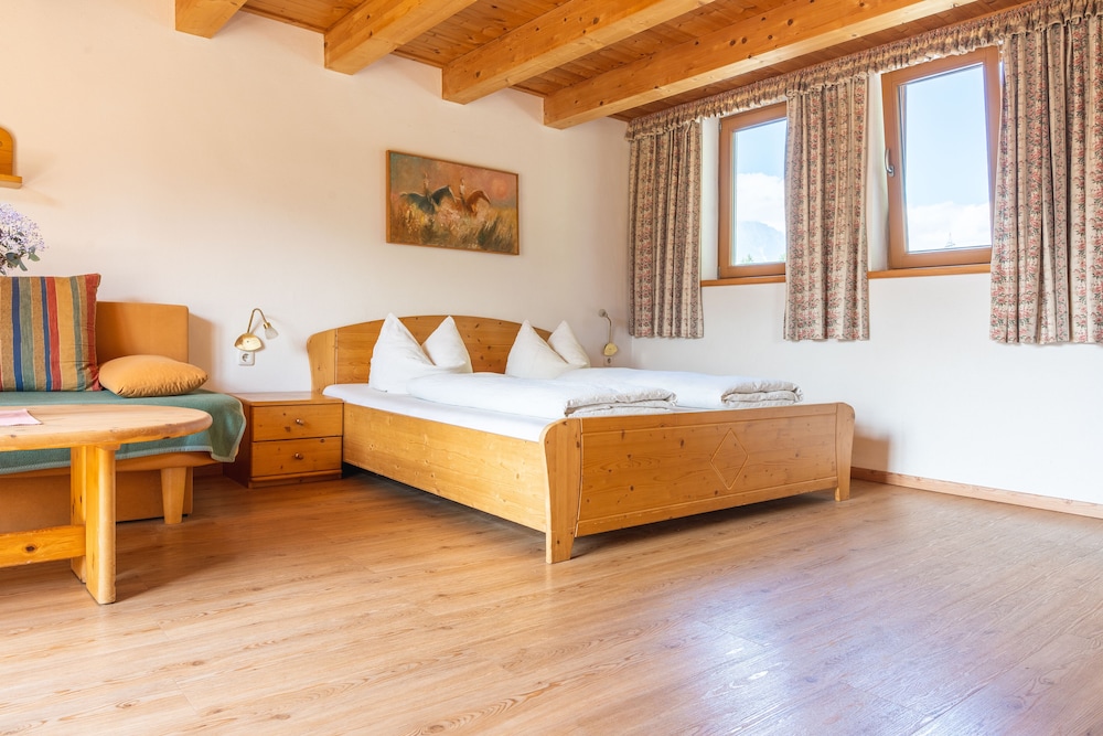 Family Loft, 2 Bedrooms, Balcony, Mountain View photo 2