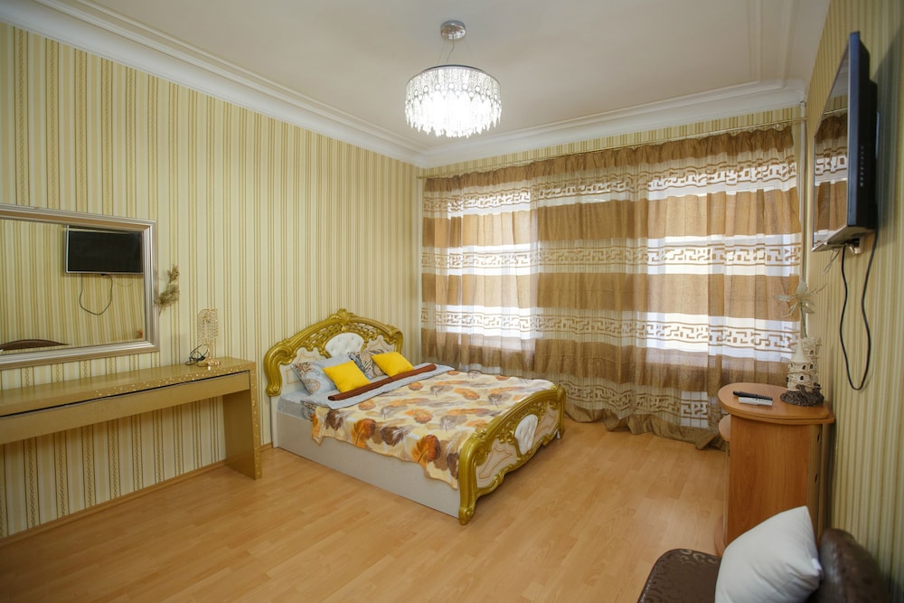 Deluxe Double Room, Shared Bathroom photo 1