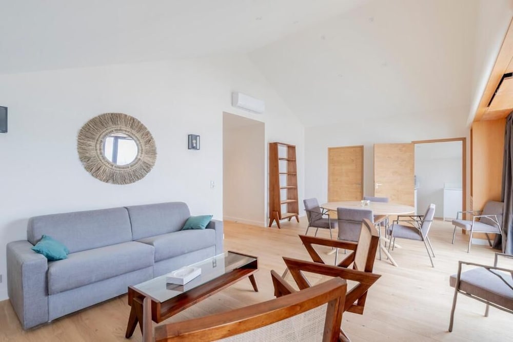 Elite Suite, Marina View