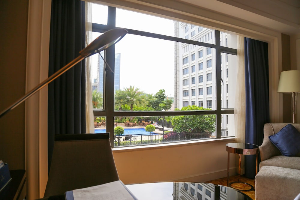 Deluxe Room, 2 Twin Beds photo 2