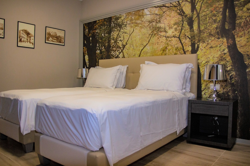 Superior Double or Twin Room photo 2