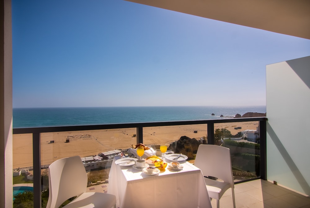 Suite, Sea View (Ocean 2 Adults) High Floor - Photo 9