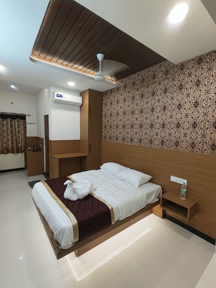 Elite Double Room