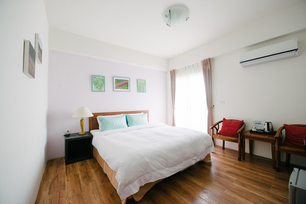 Standard Double Room - Photo 3