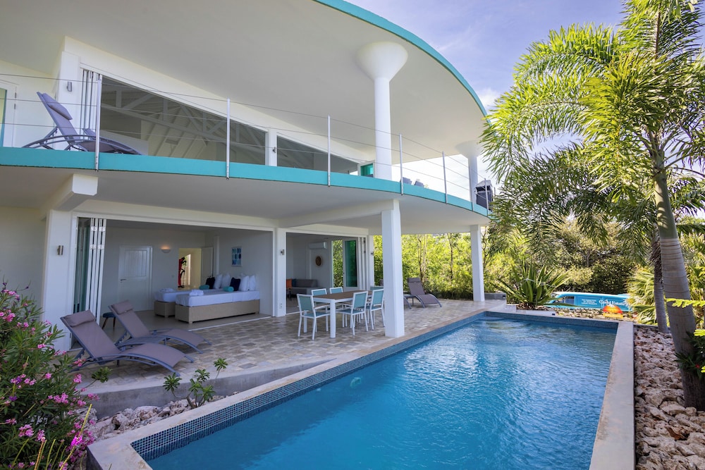 Family Villa, 3 Bedrooms, Private Pool, Ocean View