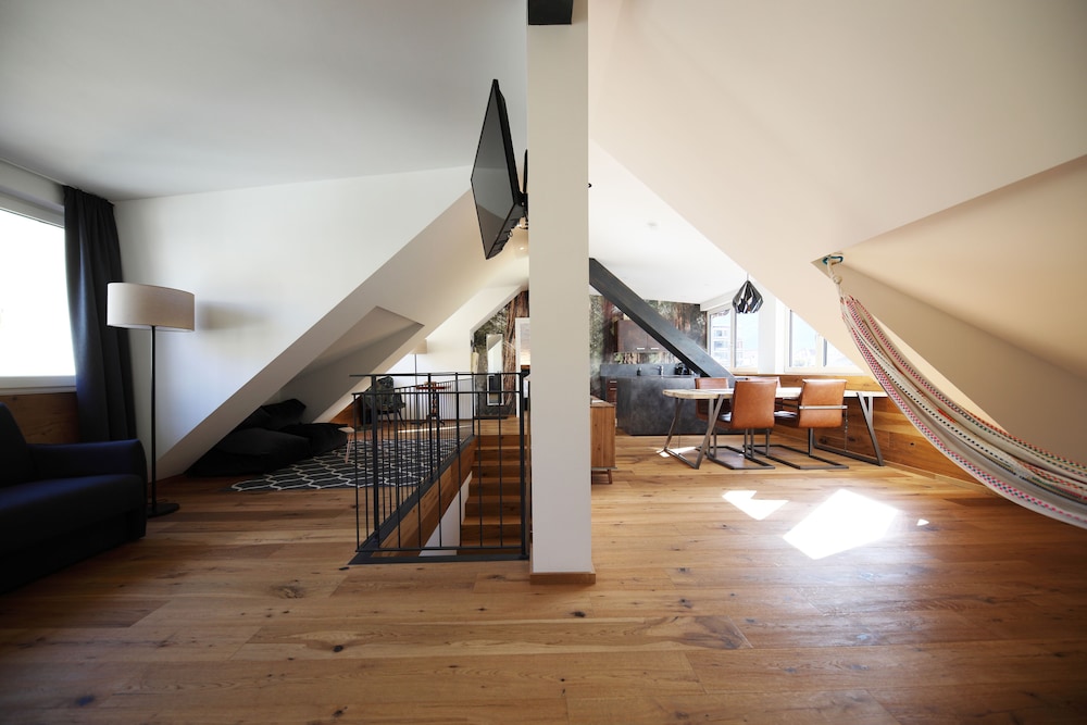 City Apartment, 1 Bedroom, City View (Penthouse)
