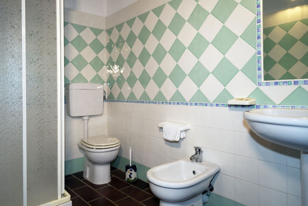 Standard Room, 1 Bedroom, Ensuite, Garden View photo 3