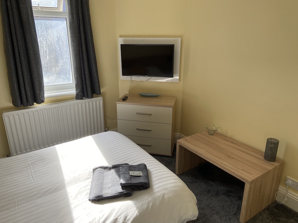 Basic Double Room photo 3