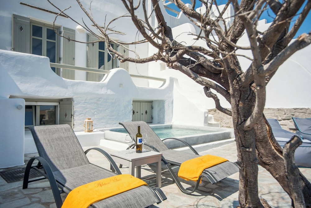 Villa Elpida