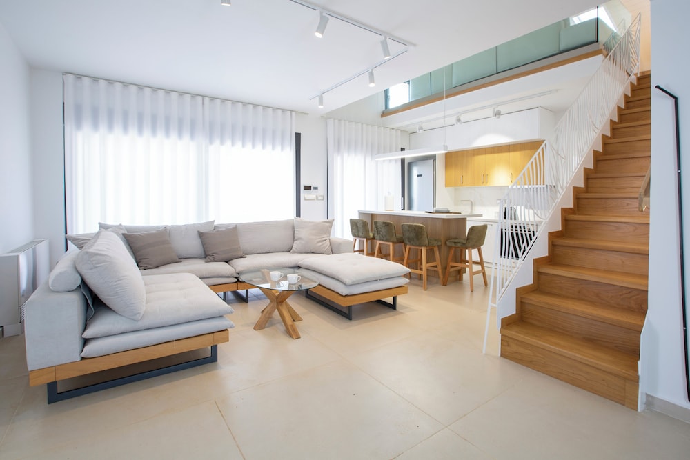 Deluxe Villa
