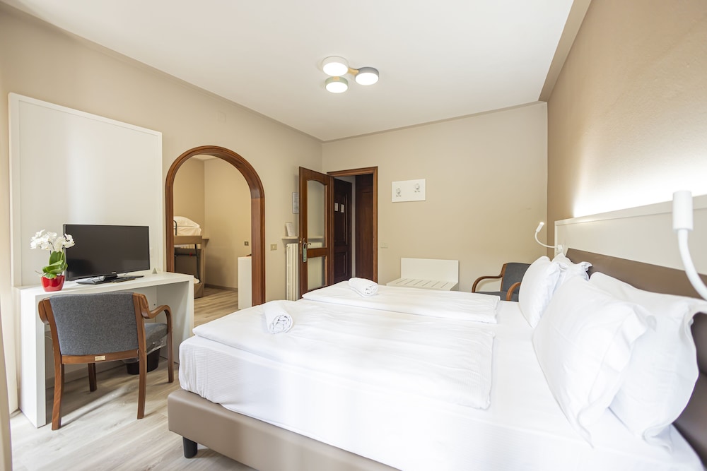 Standard Quadruple Room photo 1