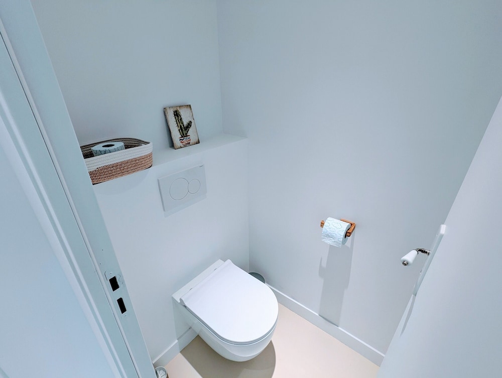 Premium Studio, Ensuite photo 3