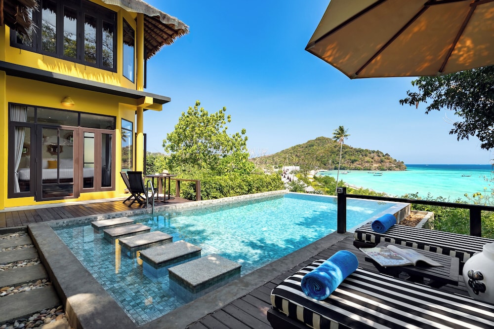 2 Bedroom Oceanview Hillside Pool Villa - Photo 4