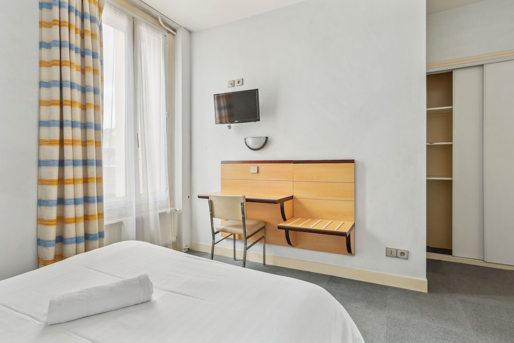 Standard Double Room, 1 Double Bed - Photo 9