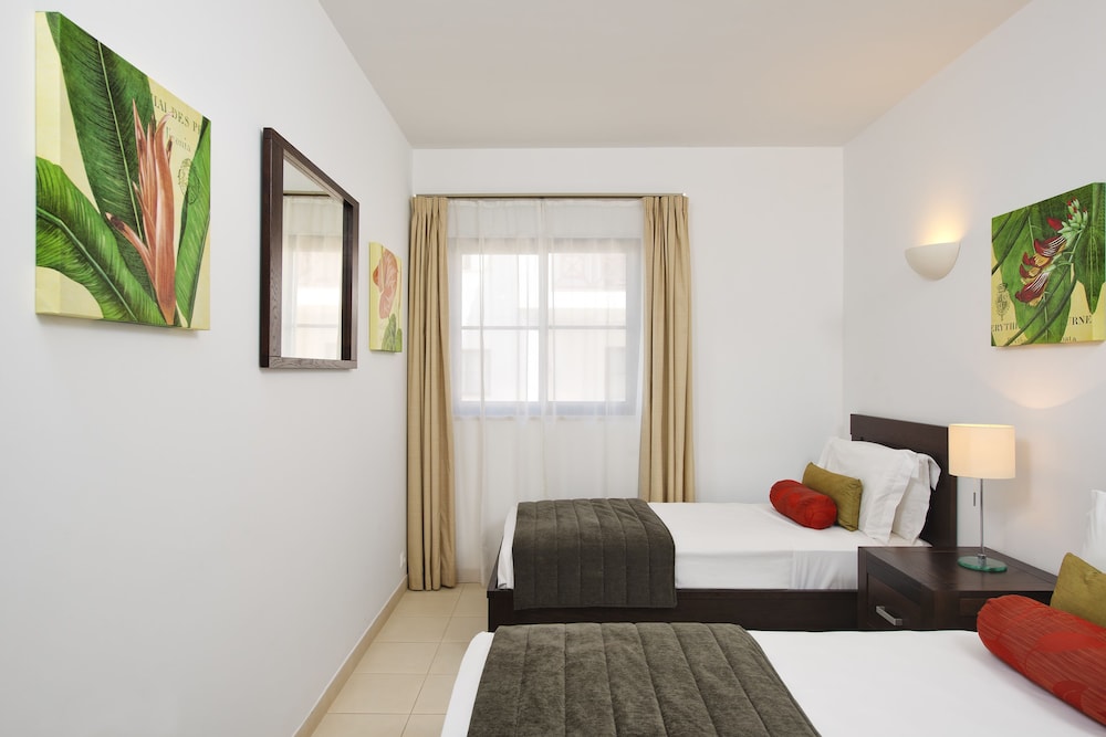 Family Suite, 2 Bedrooms - Photo 3