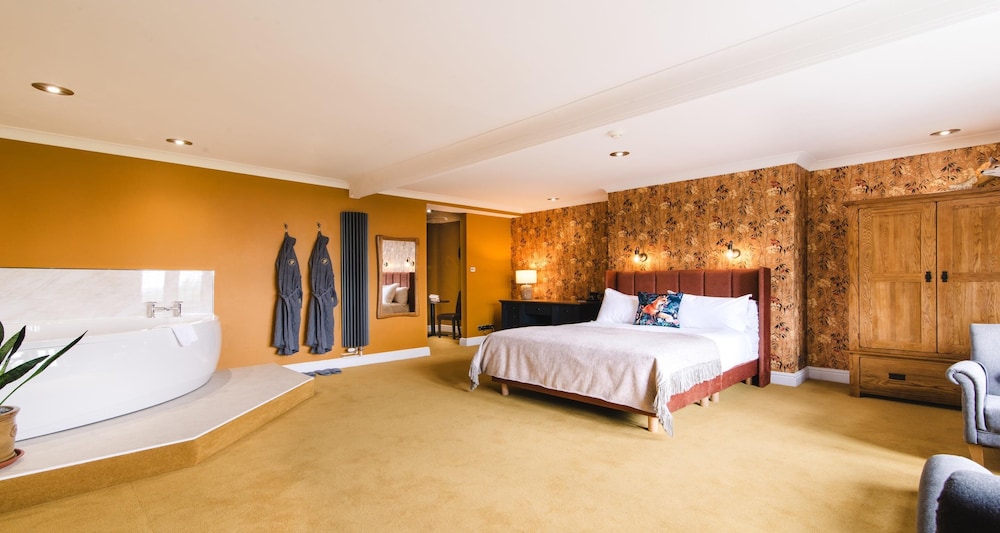 Superior Room, 1 Double Bed, Non Smoking (Four Poster Bed)