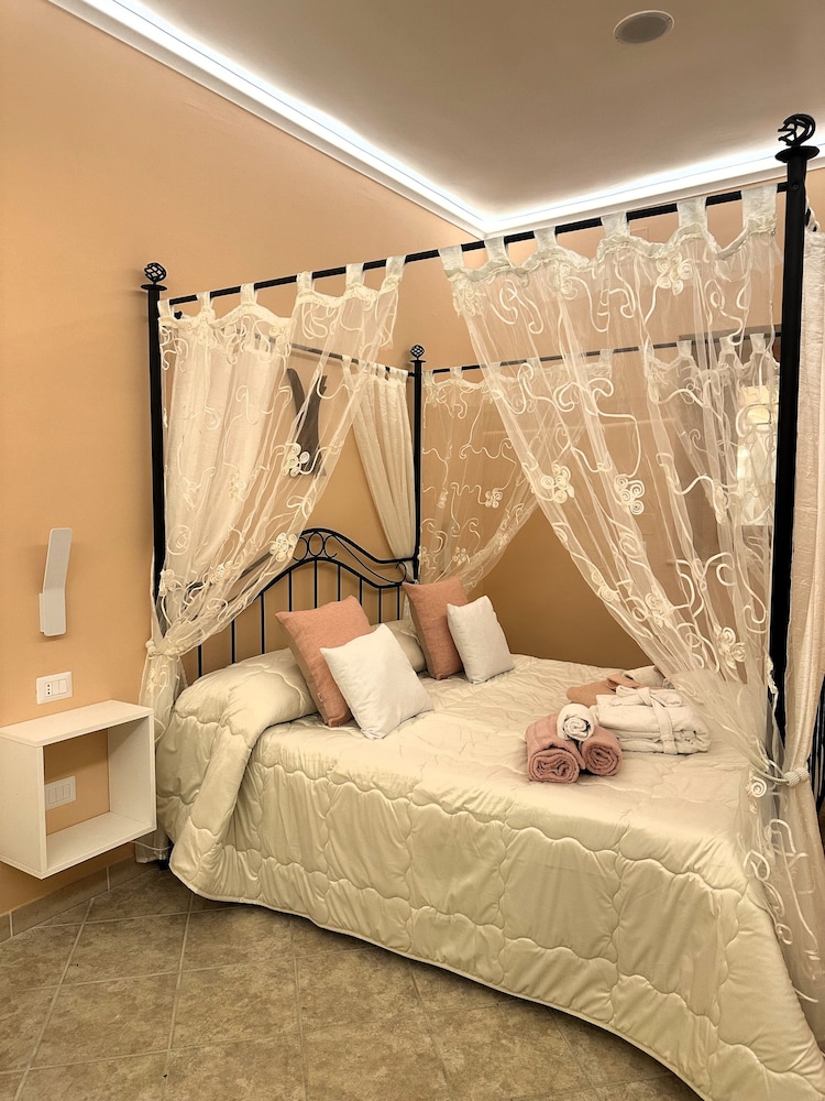 Comfort Suite photo 1
