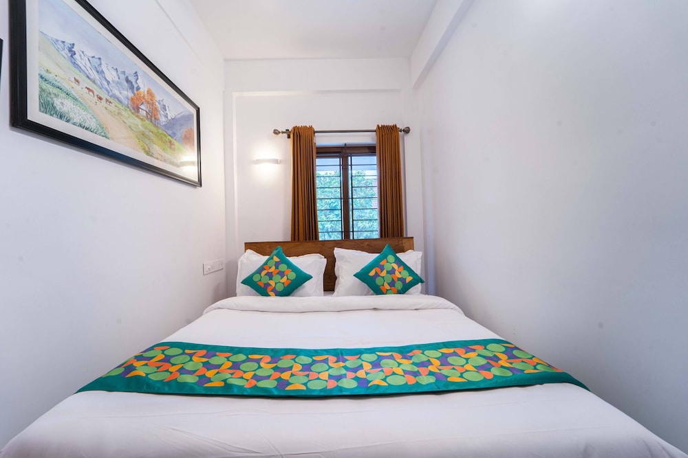 Economy Double Room photo 3
