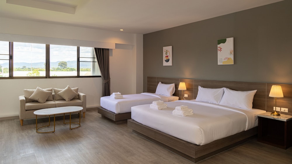 Luxury Triple Room - Photo 10