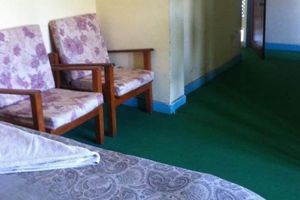 Basic Double Room