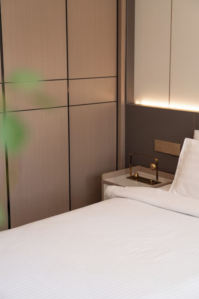 Deluxe Double Room, City View