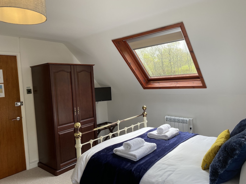Deluxe Double Room, Ensuite (Dragonfly ) photo 2