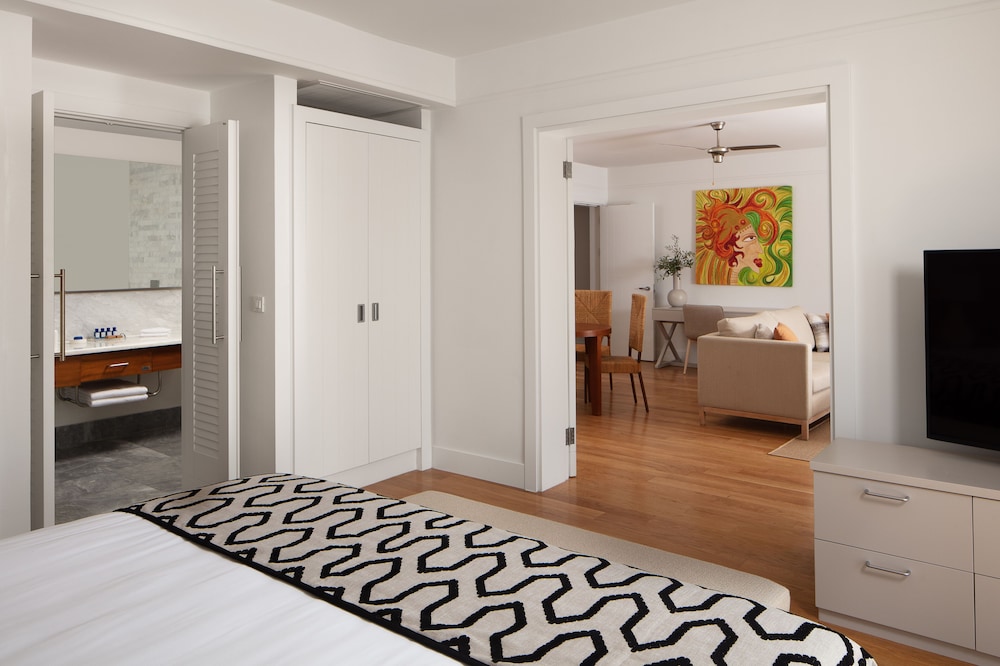Executive Suite, Sea View photo 2