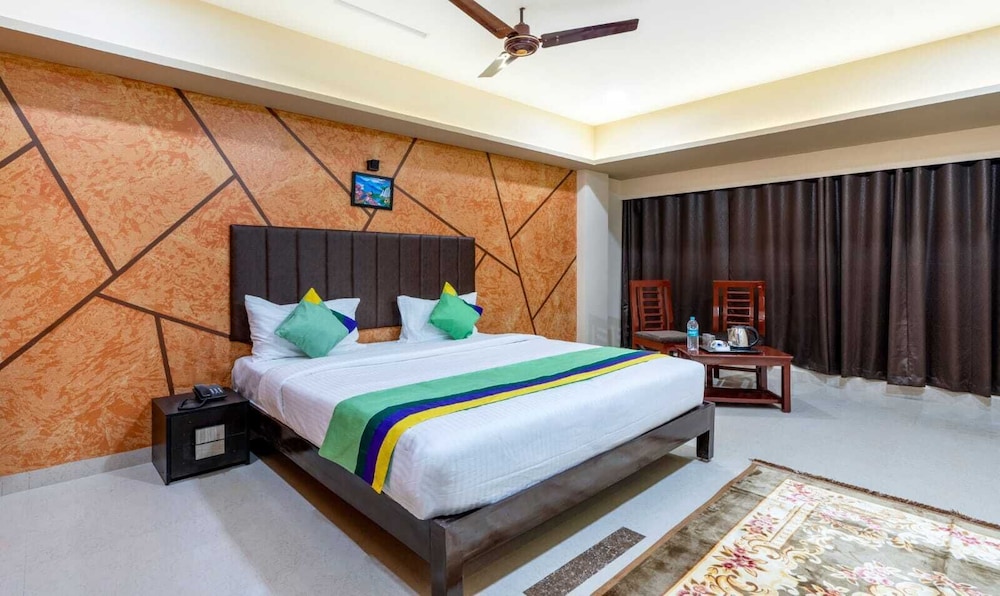 Deluxe Room, City View photo 1