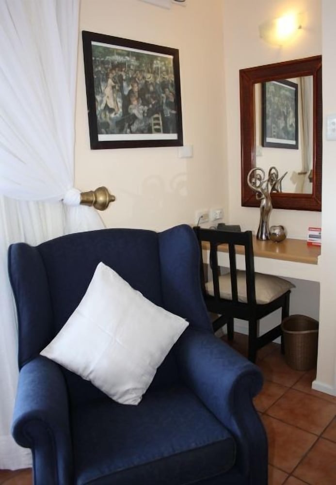 Sea Facing King/Twin Room - Photo 4