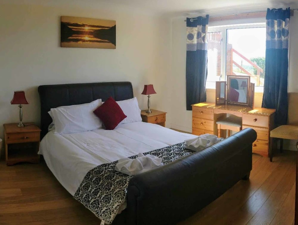 Apartment, 2 Bedrooms (Self-Contained Apartment) photo 1