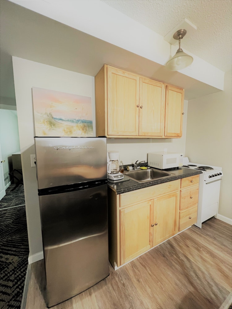 Apartment, 2 Queen Beds, Kitchenette photo 2