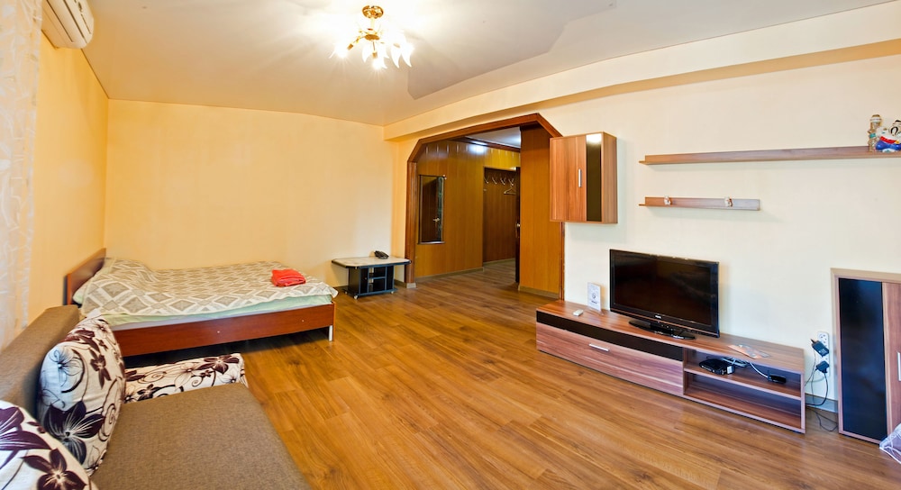 Family Studio Suite, Balcony (Zheltoksan Street 78) photo 2