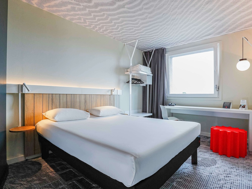 Room, 1 Double Bed - Photo 1