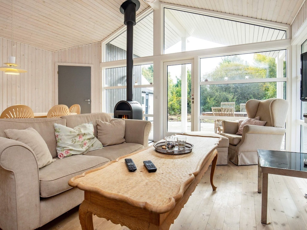 House photo 2